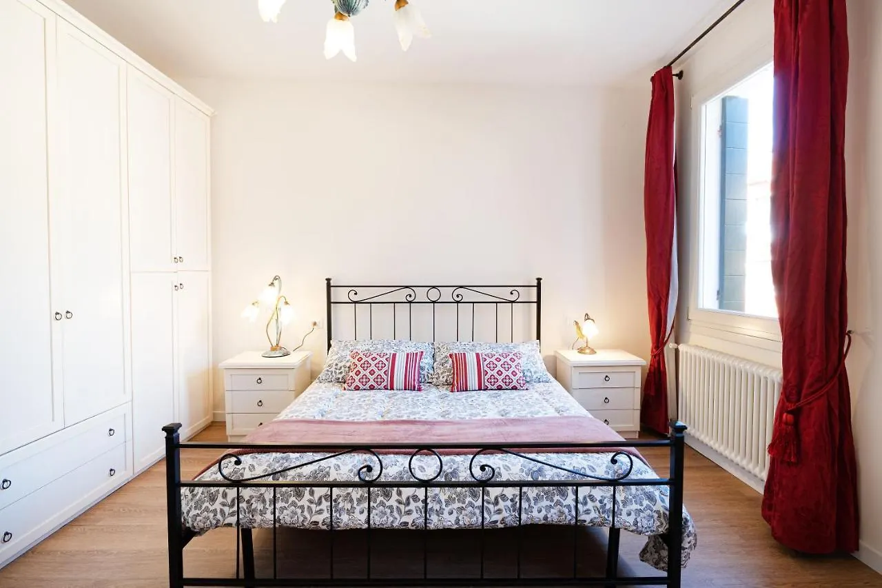 Ricco Di Comfort, Grande, Luminoso E Comodo Venecia