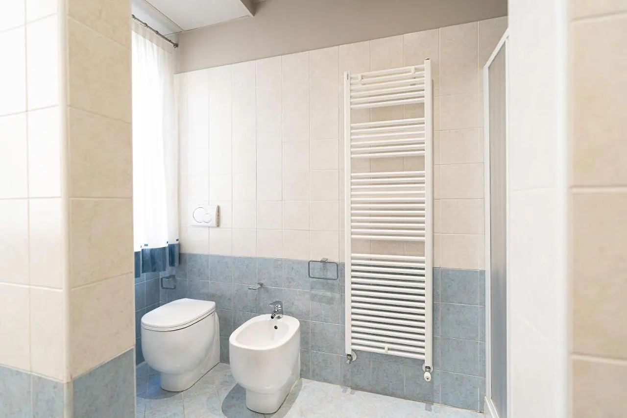 Ricco Di Comfort, Grande, Luminoso E Comodo Venecia Italia