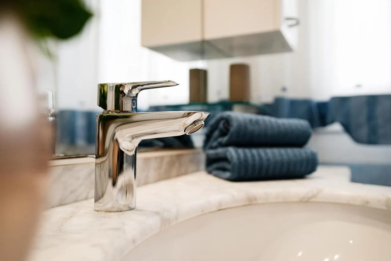 Ricco Di Comfort, Grande, Luminoso E Comodo Venecia Apartamento