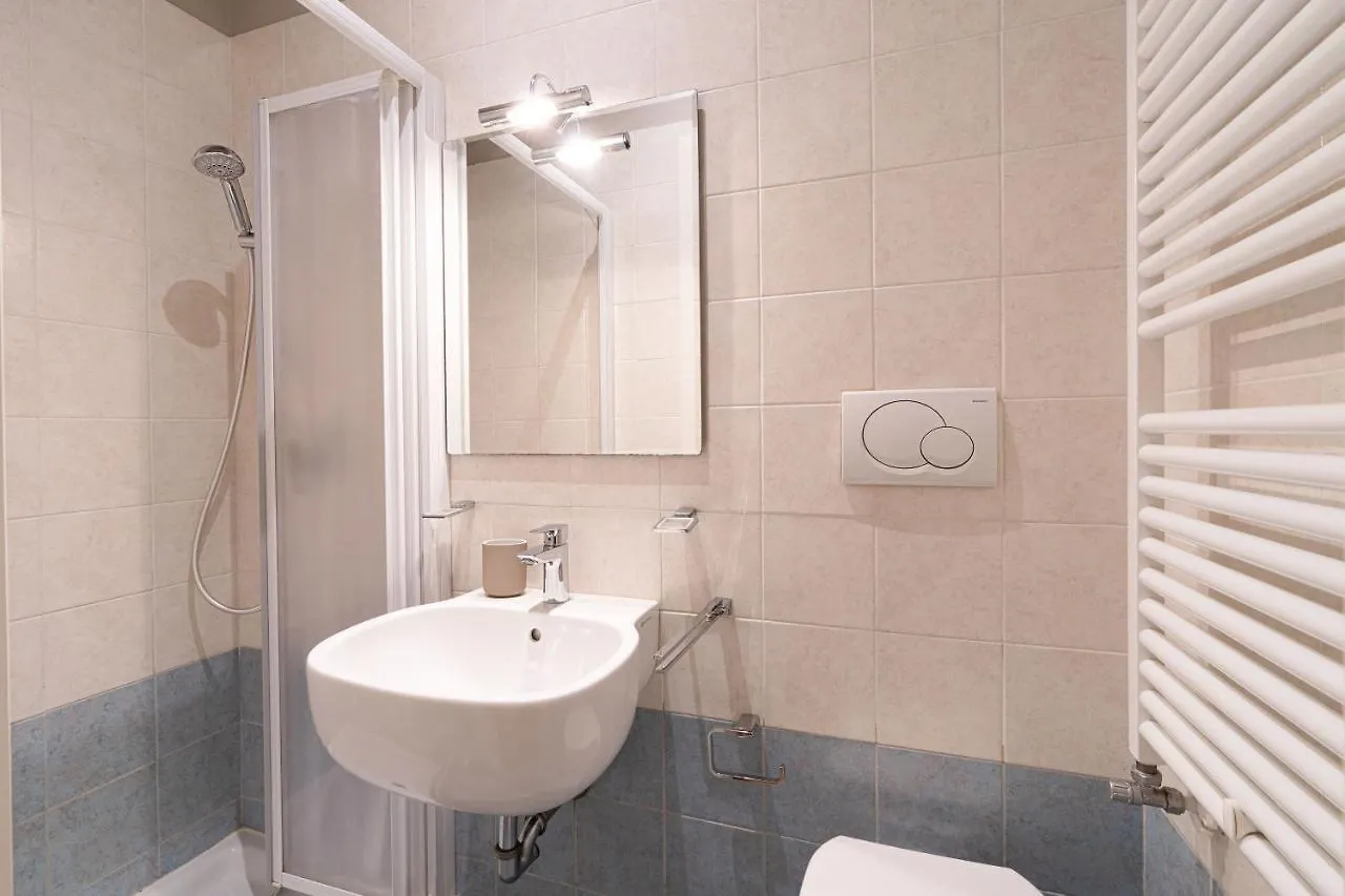 Apartamento Ricco Di Comfort, Grande, Luminoso E Comodo Venecia